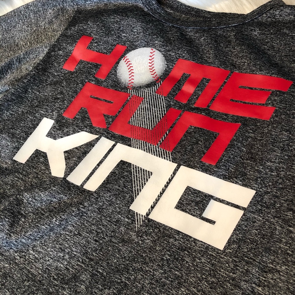 Place Sport active boys shirt size small (5/6)